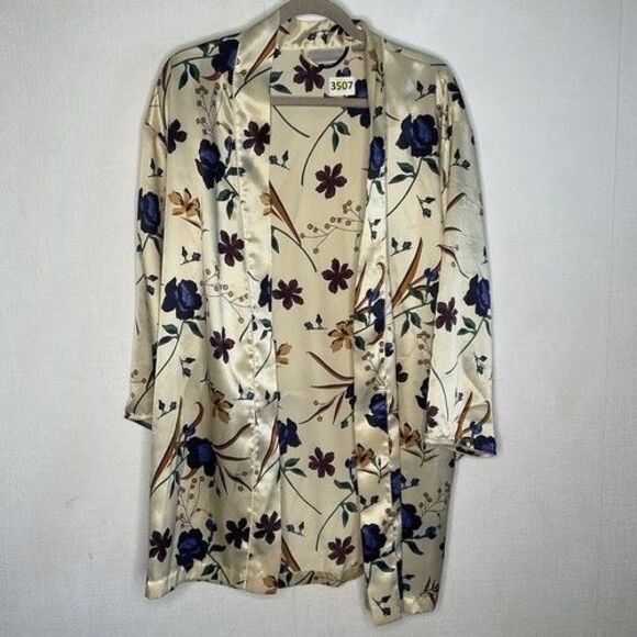 Vintage Intimate Essentials Cream/Beige Floral Satin Oversized Robe Size Small - Picture 7 of 9